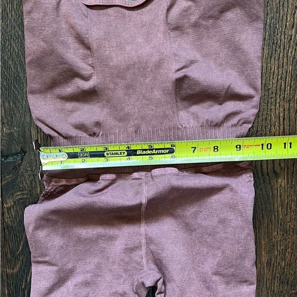 Women's Mauve Jumpsuit.  M-L - Picture 2 of 3